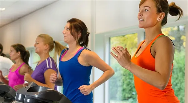 Poť se a plať! Hubnete do plavek? Jak dáte zhubnout peněžence?