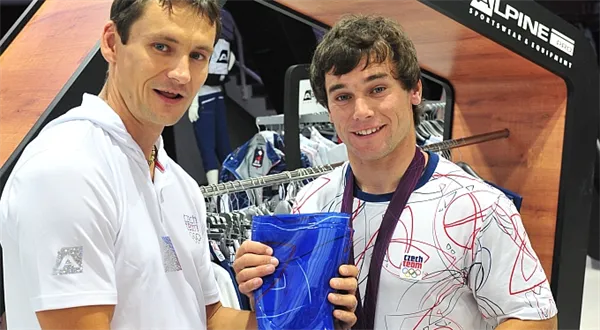 Václav Hrbek: V Londýně jsme nechtěli zapadnout v šedivém průměru, riskli jsme holínky