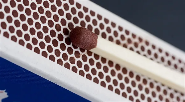 Křeslo ministra práce? Sud se střelným prachem!