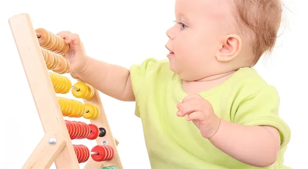 Přehled a kalkulačky: Porodné, mateřská, rodičovská v roce 2014