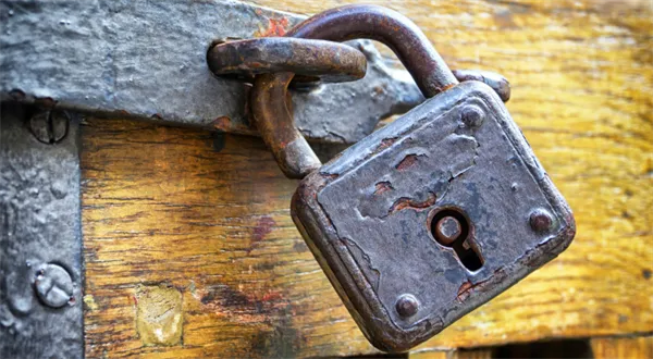 Peníze uložené u notářů budou nově pod dohledem. Kvůli bezpečnosti