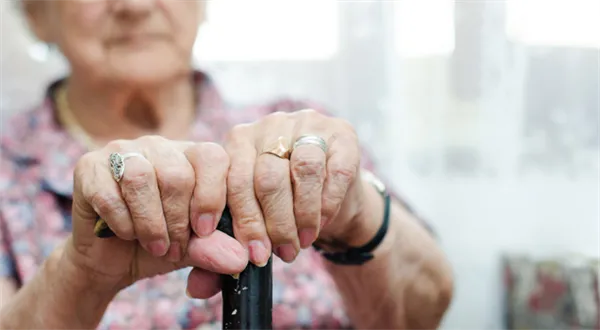 Nová pravidla pro odchod do důchodu: Vrací se strop! Dlouho ale nevydrží