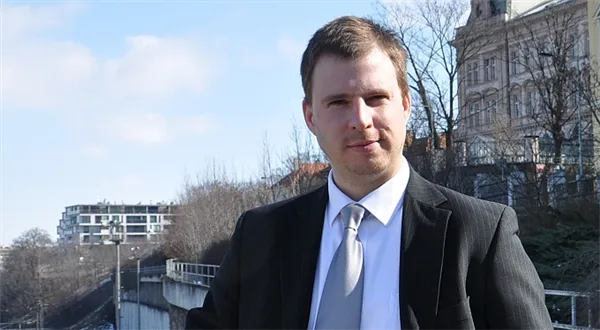 Jiří Šindelář: Na problémy kolem životního pojištění jsme měli reagovat dřív