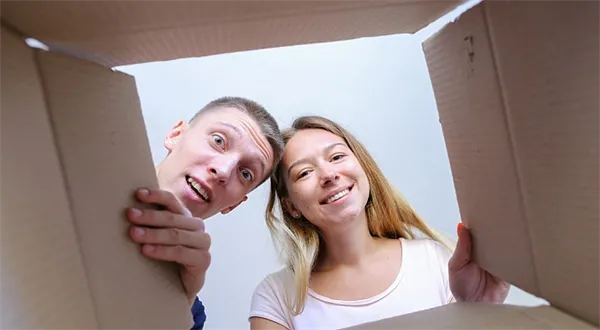 Nákupy na dálku: Objednáte vcelku, doručí na kusy. Jak na reklamaci?