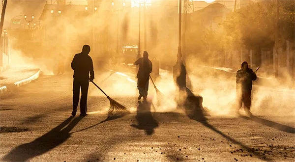 Příspěvek na živobytí: Dlouhodobě nezaměstnaným začnou klesat dávky