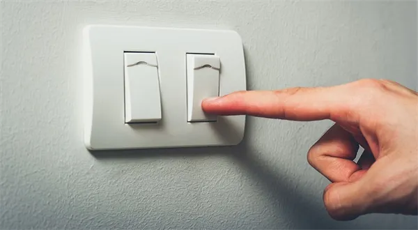 U kterého dodavatele letos prosvítíte nejméně?