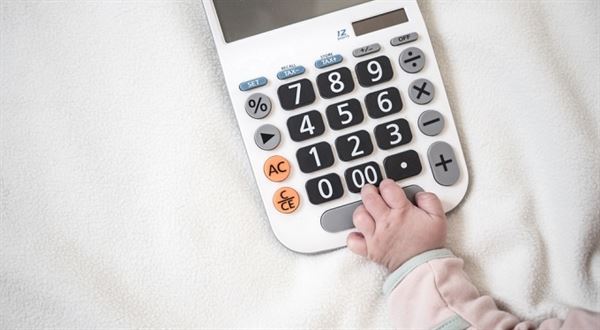 Podnikání, mateřská, rodičovská. Kalkulačka a přehled pravidel pro OSVČ 2019