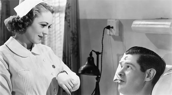 Výpověď a nemoc. O kolik vám marodění protáhne pracovní poměr