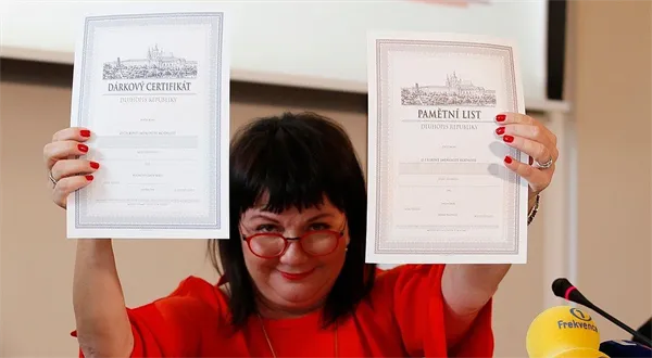 Vyplatí se nové spořicí dluhopisy? Víme, kdo dá víc