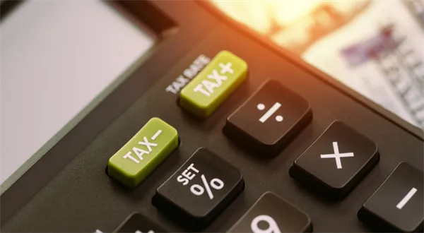 Na exekucích vydělává i stát. Daň zrušit nemůžeme, vzkazuje úřad