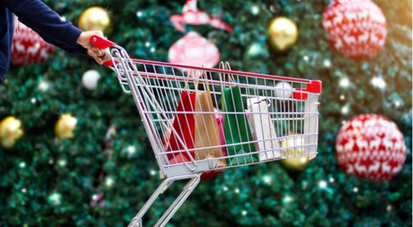Vánoční nákup za 30 let výrazně zlevnil, ukazuje porovnání