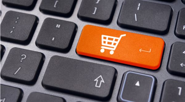 mBank vrátí až 2000 Kč z nákupů na internetu