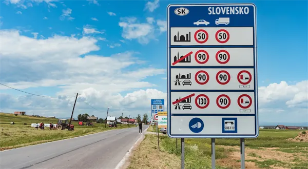 Hranice se Slovenskem a Rakouskem se otevřou bez omezení