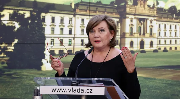 ANO, nemáme na to, přesto vám to dáme, říká Schillerová