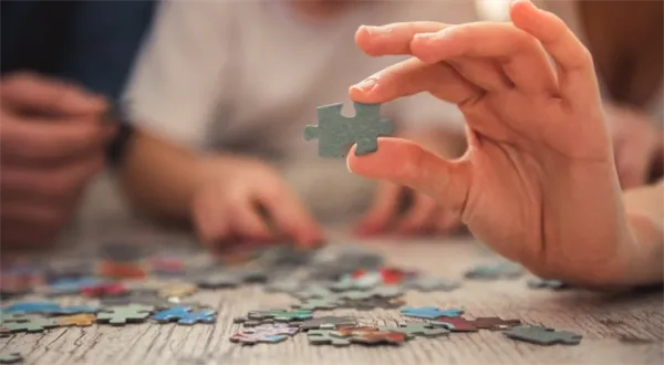 Investiční portfolio jen z akcií a dluhopisů? Trochu si to přeskládejte