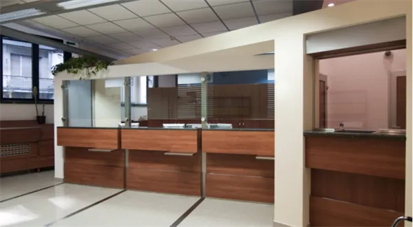 Banky ruší další pobočky. Optimalizace mění i pracovní dobu