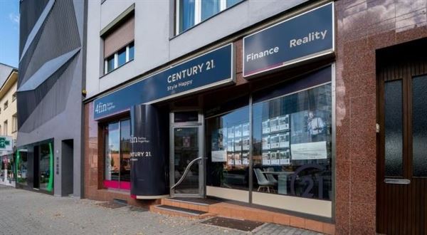 4fin kupuje českou síť realitek Century 21