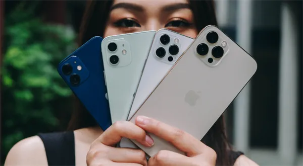 Za jak dlouho si vyděláte na nový iPhone? Porovnání zemí