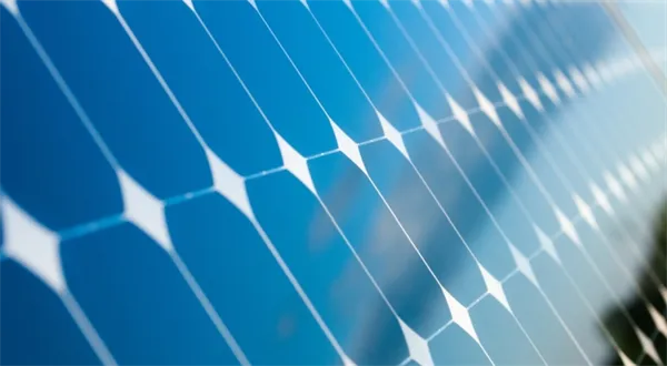 Ze slunce může mít Česko deset giga. Máme dva, říká solárník