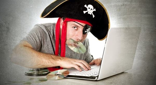 Pokuta pro CZC. Pirátská reklama narazila u soudu