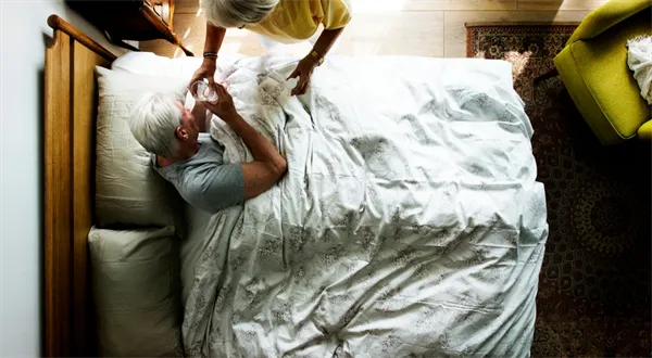 Příspěvek na péči stoupne. Chystá se i nová speciální dávka