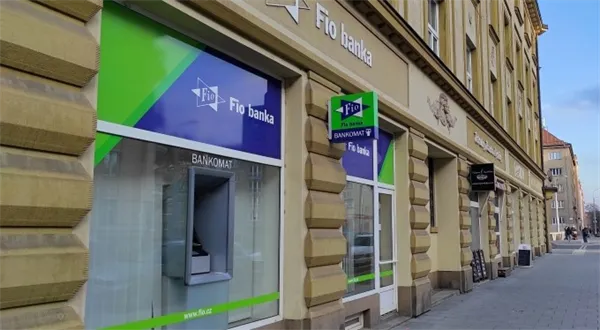 Fio zdraží některé služby. Nově ukáže číslo karty v aplikaci