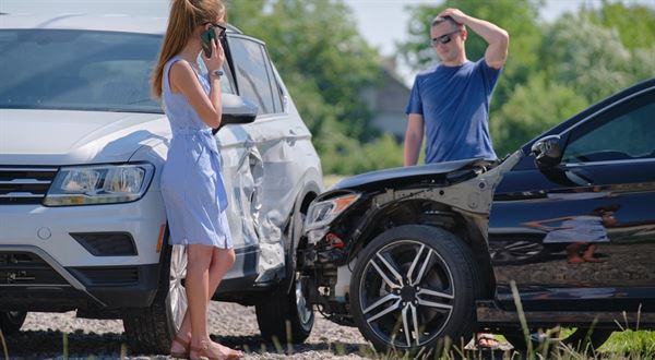 Kooperativa nabízí fixaci ceny pojištění auta. Cenu můžete snížit i bezpečnou jízdou