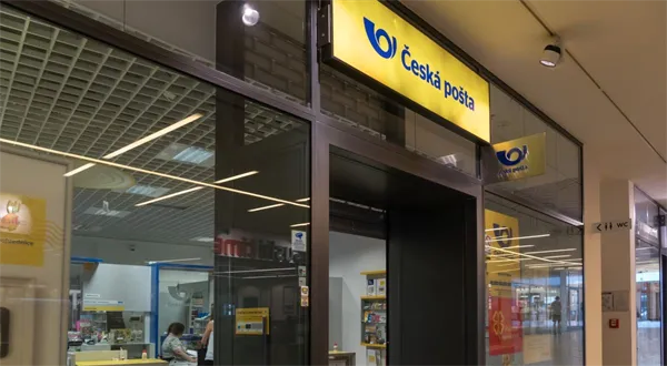 Superdávku na poště zatím nevyřídíte. O rodičák můžete žádat dál