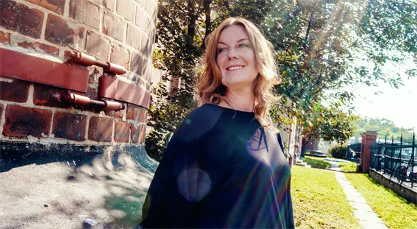 Proč ženy potřebují plánovat důchod dříve než muži, aby si udržely životní standard