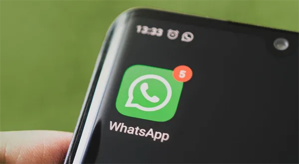 Místo telefonního čísla jen uživatelské jméno. WhatsApp chystá novinku