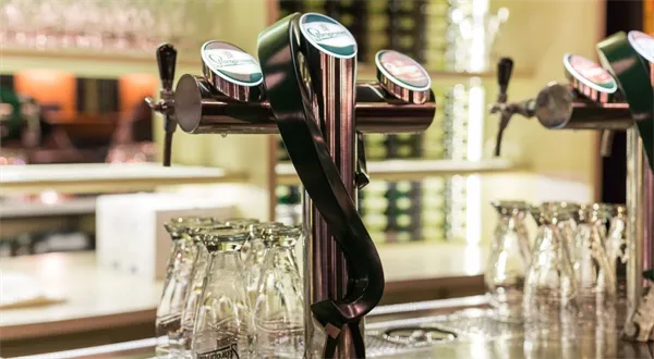 Staropramen dostal pokutu za zneužití tržní síly. Faktury hradil i po 200 dnech