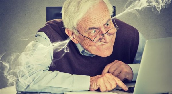 Má se šetřit i na důchodcích? Nižší valorizace očima expertů