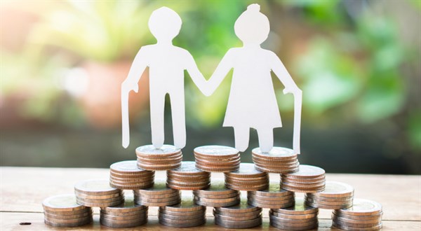 Na výchovné dosáhne víc důchodců. I invalidé a vdovy