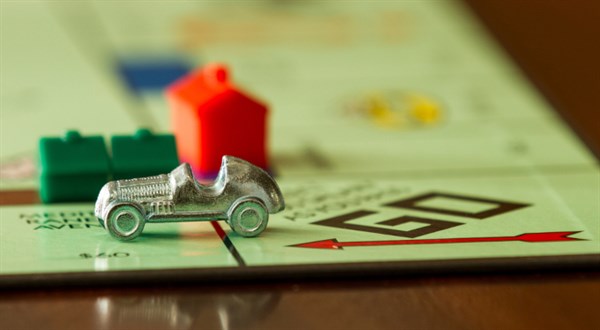 Investice pro začátečníky. Kam s penězi, když už vás štve spoření v bance