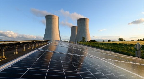 Stát chce vyšší dividendu z ČEZ, pomůže lidem se zdražením