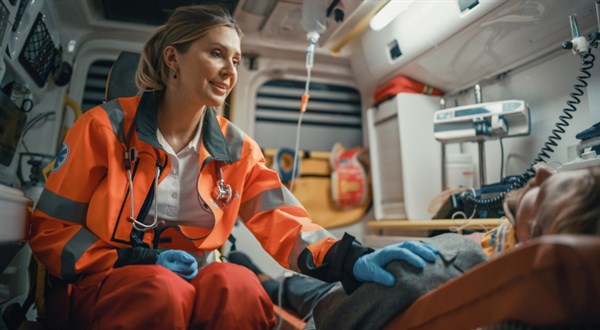 Po náročné práci dřív do penze. Zatím jen pro záchranáře