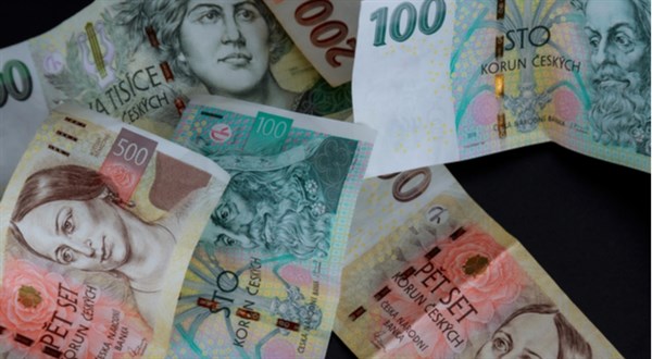 Místo růstu recese. Jaká je teď vhodná investiční strategie?