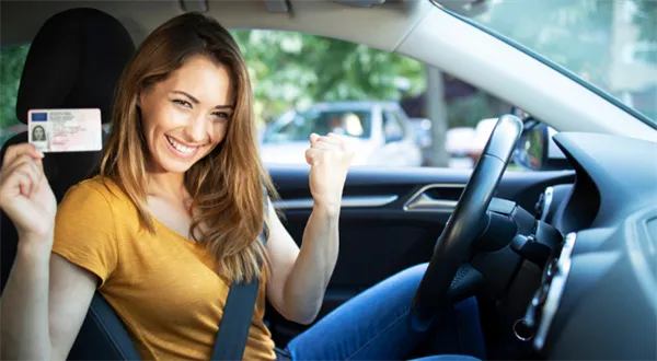 Dostali byste řidičák? Zkuste nové otázky v autoškole