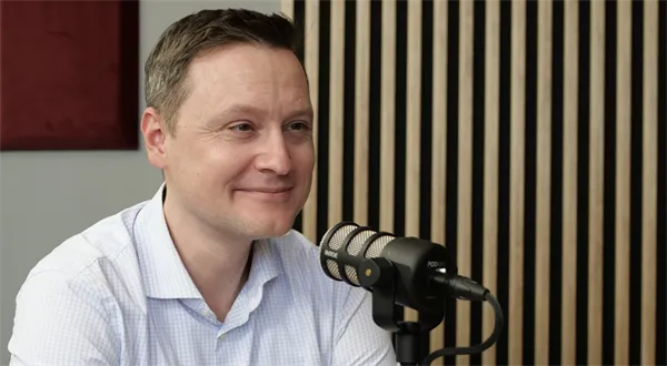 Jsou výhodnější aktivně, nebo pasivně spravované fondy? Na co si dát pozor