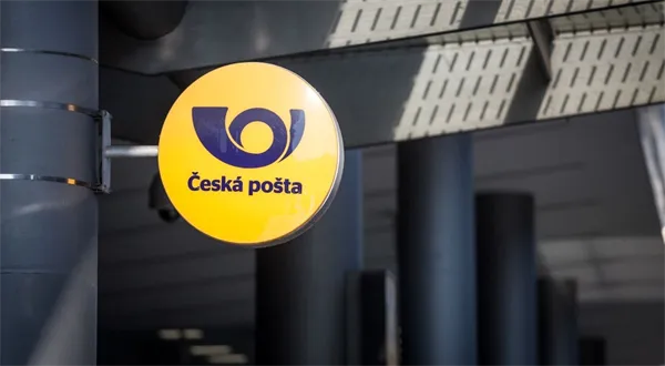 Pošta pouští na pobočky dalšího konkurenta. Nově vydá i zásilky PPL