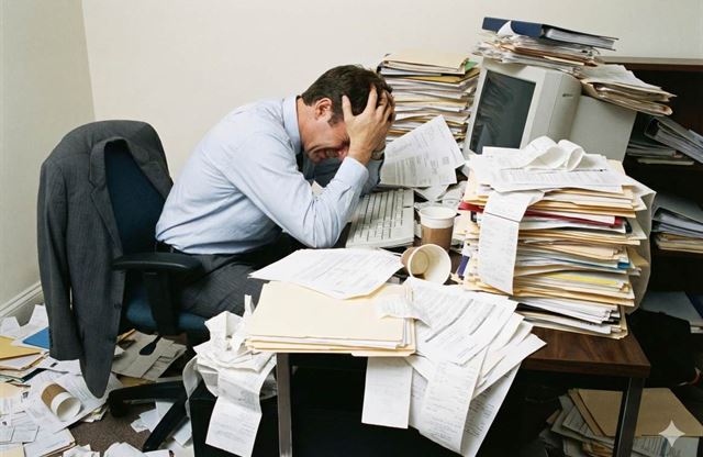 Byrokracie v podnikání je neudržitelný balvan, který drtí podnikatele a brzdí ekonomický růst