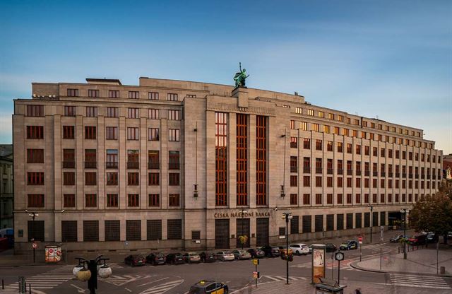 ČNB ponechala sazby na stejné úrovni. Na jak dlouho?