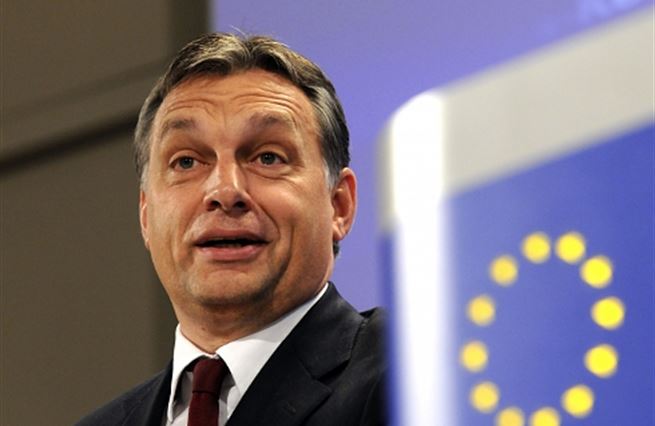 Nebezpečný Orbán se postavil do čela unie. Co nás čeká?
