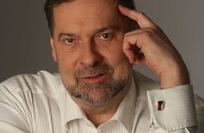 Dotazník budoucího europoslance: Radek John, Věci veřejné