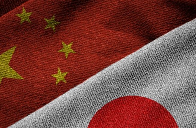 Vášeň pro dluh, kult betonu. Čína následuje Japonsko