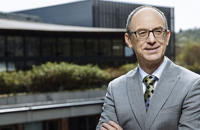 Vlastimil Nigrin o fintechu: Nemůžeme se nechat vybláznit každou novinkou