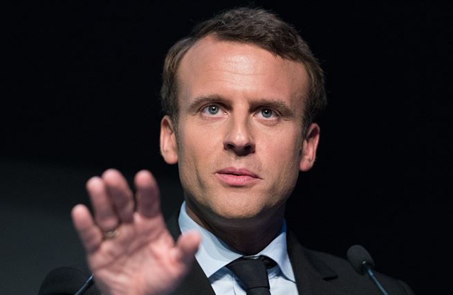 Macron a jeho kanonáda na zákoník práce
