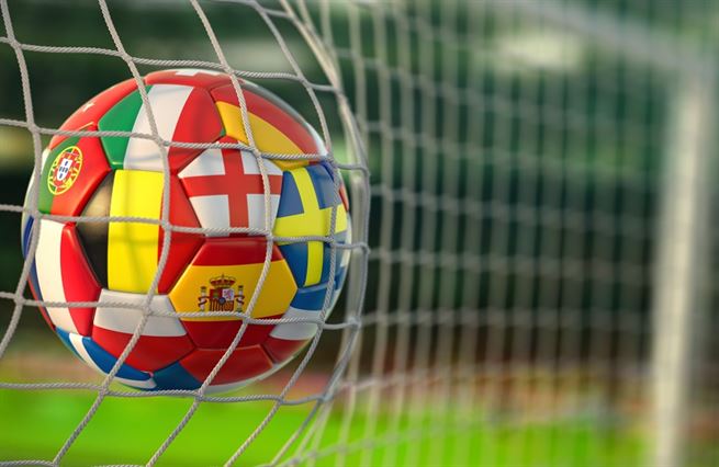 Místo špílmachrů flexibilní hráči. Fotbal ilustruje proměnu celé společnosti
