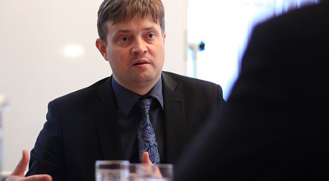 Opakem je jen schvalování úniků. S šéfem Finanční správy o EET