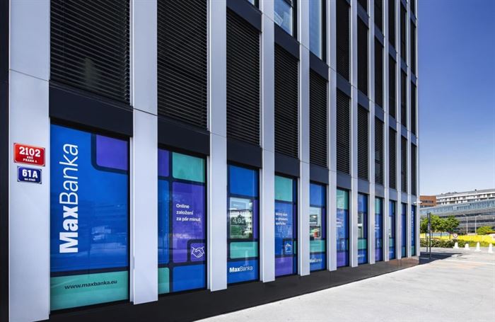 Max banka sídlo